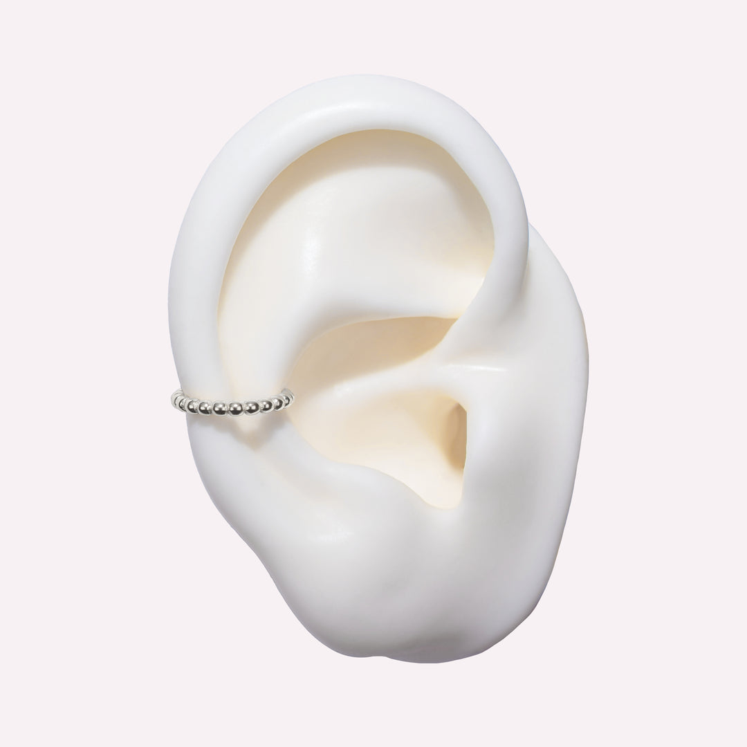 DOTTED EAR CUFF CLIP-ON EARRINGS IN SILVER