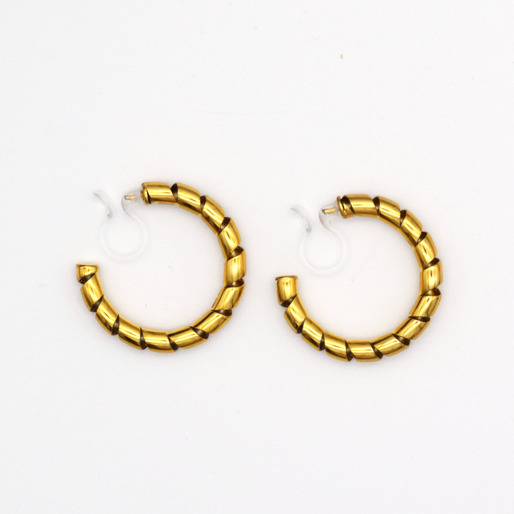 ribbon hoop earrings - gold